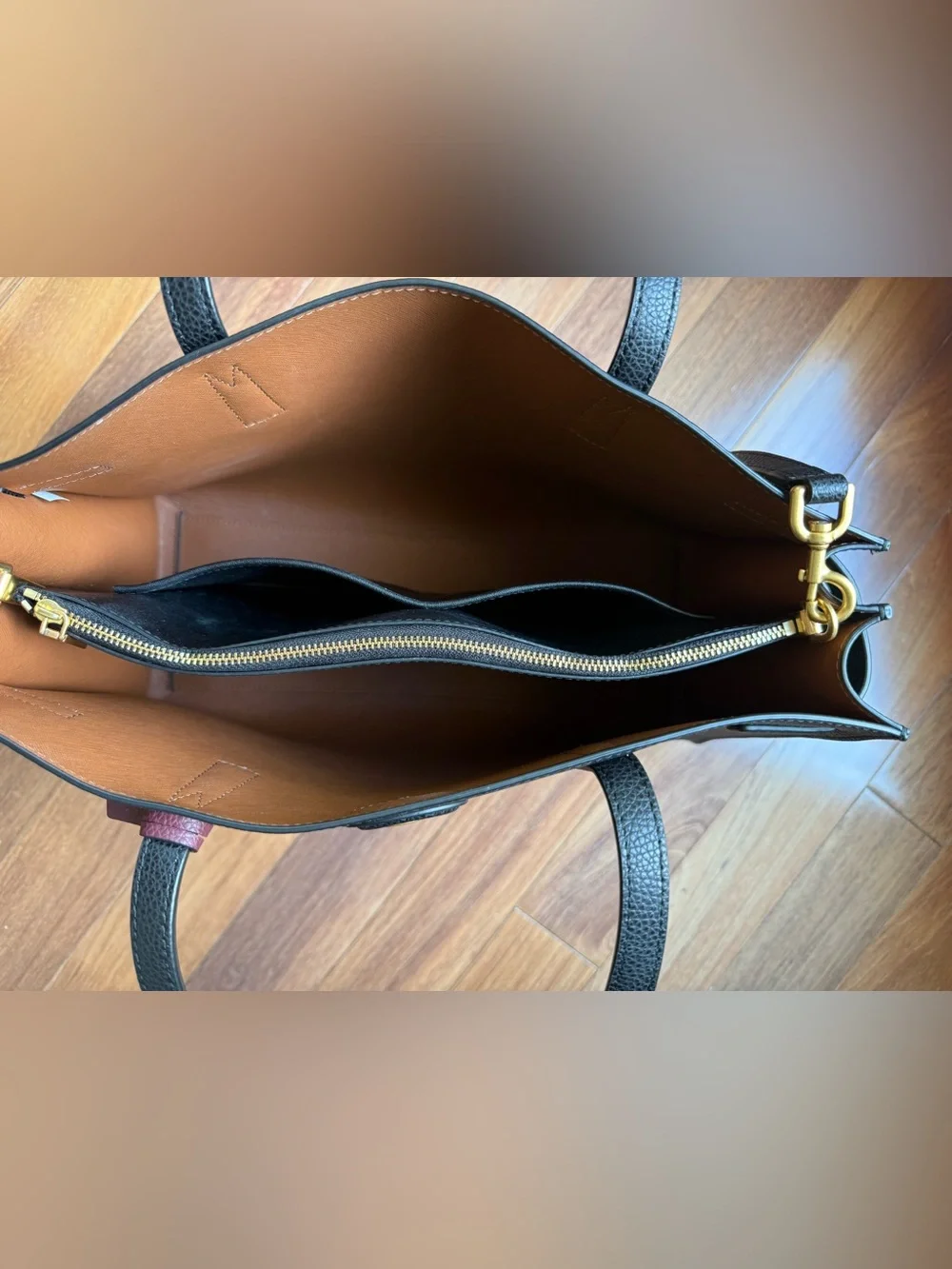 Tory Burch black pebbled